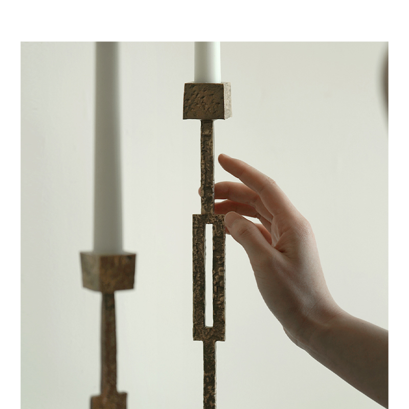 Casting Art Perch Light
