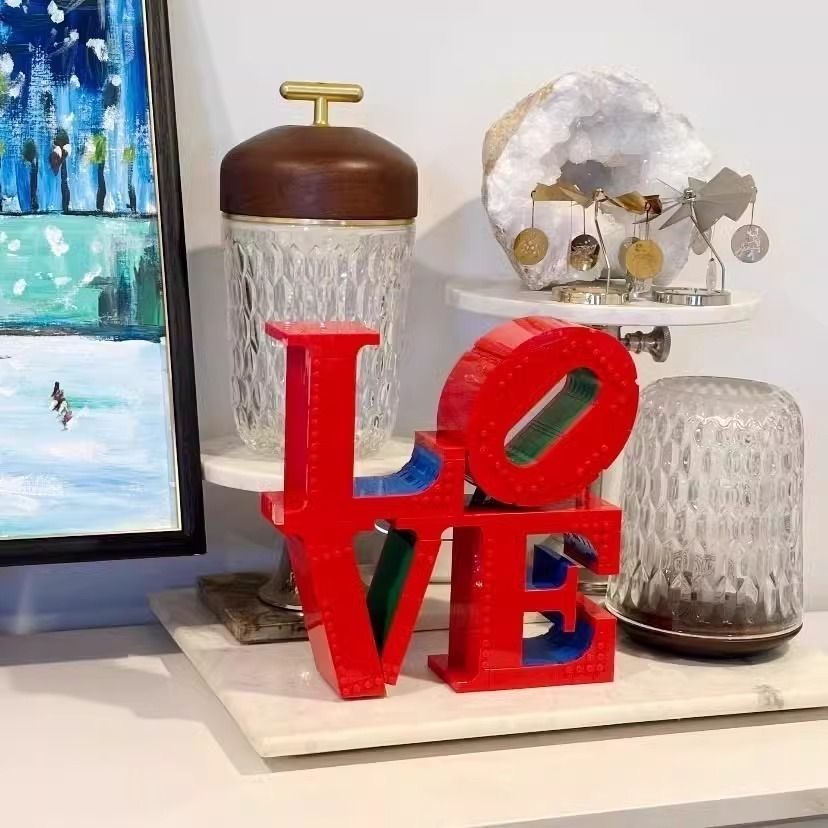 ART Display Crafts Brick LOVE  - огляд і ціна Art Craft Disney
